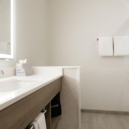 Holiday Inn Express & Suites Memphis East By Ihg Eksteriør bilde