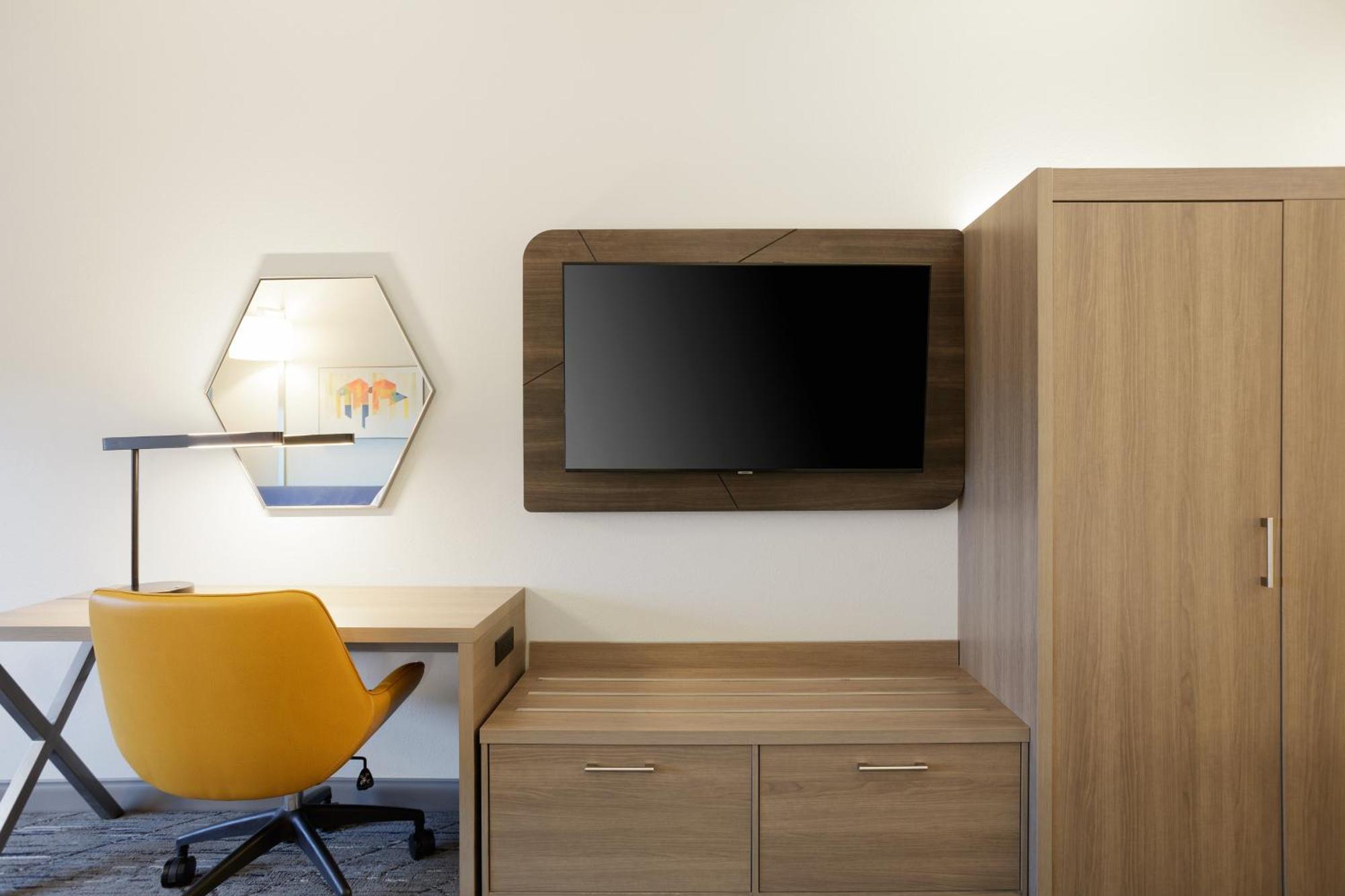 Holiday Inn Express & Suites Memphis East By Ihg Eksteriør bilde